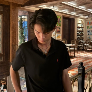 รูปโปรไฟล์ของ ควอเตอร์